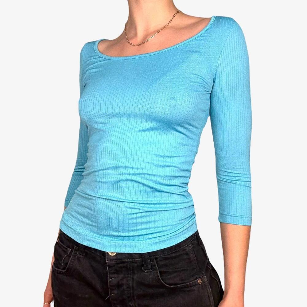 Blue 3/4 sleeve top ribbed fitted - fits like size XS